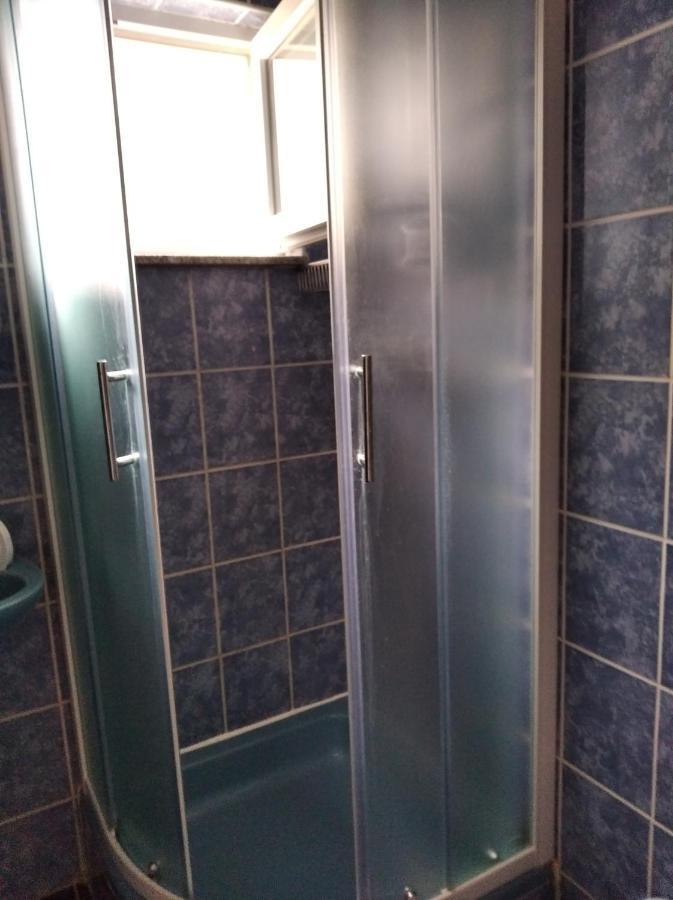 Apartmani Darija Vir Oda fotoğraf