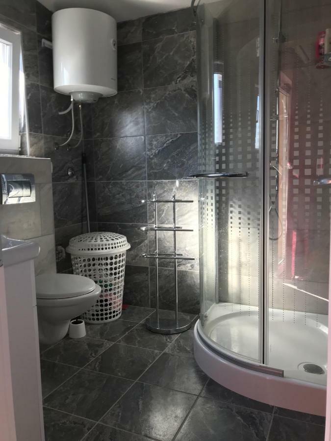 Apartmani Darija Vir Dış mekan fotoğraf